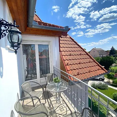 Lillybeth - Balaton Vendégház