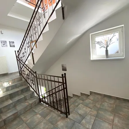 Lillybeth - Balaton Affittacamere 3*