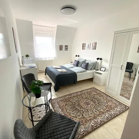 Pensión Lillybeth - Balaton 3*