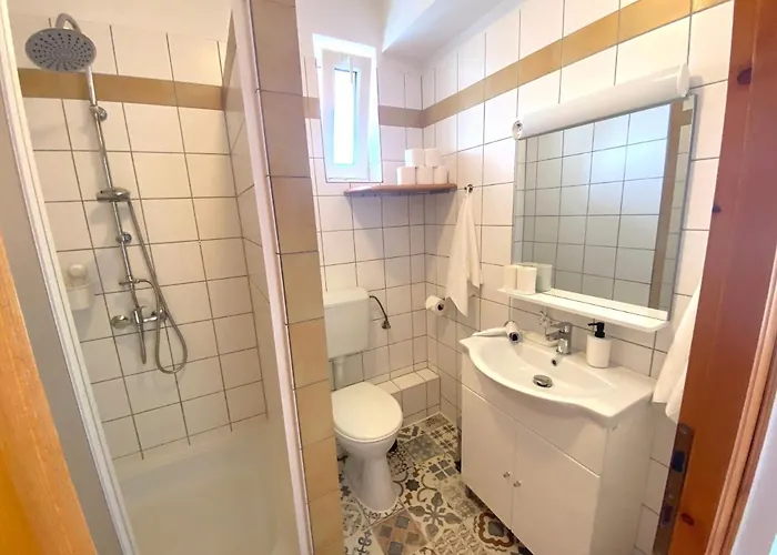 Lillybeth - Balaton קסזטלי