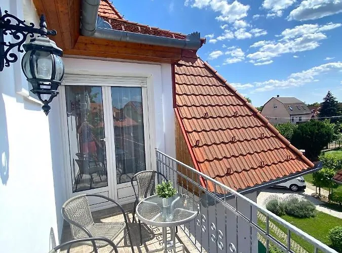 Lillybeth - Balaton בית הארחה