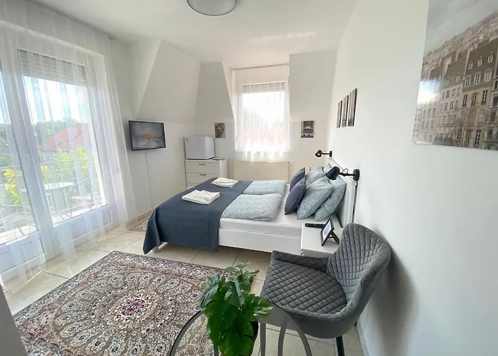 Lillybeth - Balaton בית הארחה