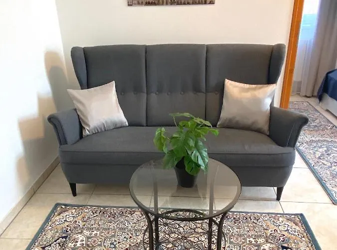 Lillybeth - Balaton בית הארחה 3*