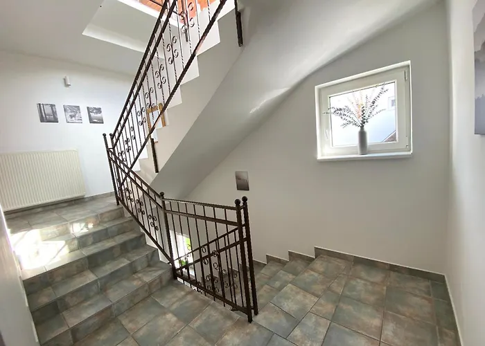 Lillybeth - Balaton בית הארחה 3*