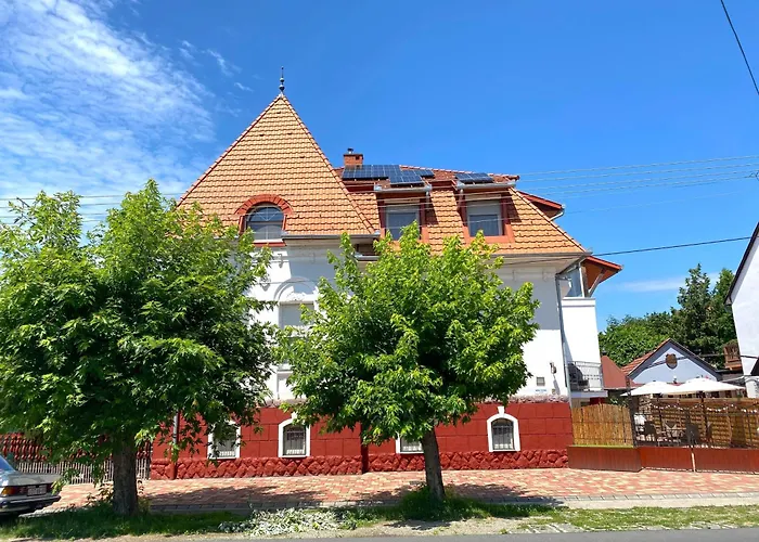 Lillybeth - Balaton בית הארחה קסזטלי