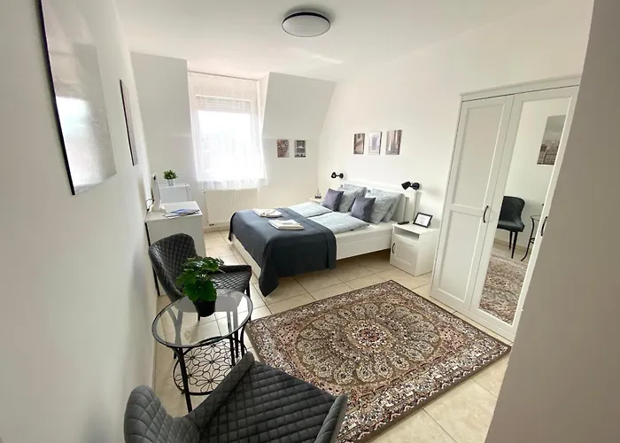 בית הארחה Lillybeth - Balaton 3*